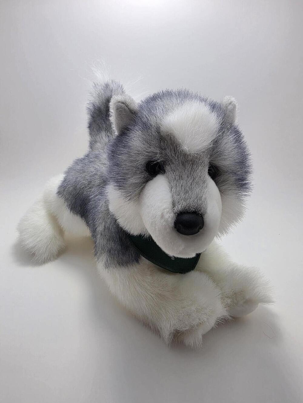 Bass Pro Shop Husky Dog Plush (10 inch)